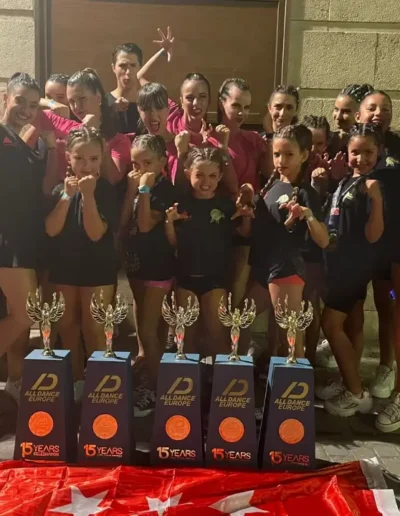 Foto campeonas All Dance Europe